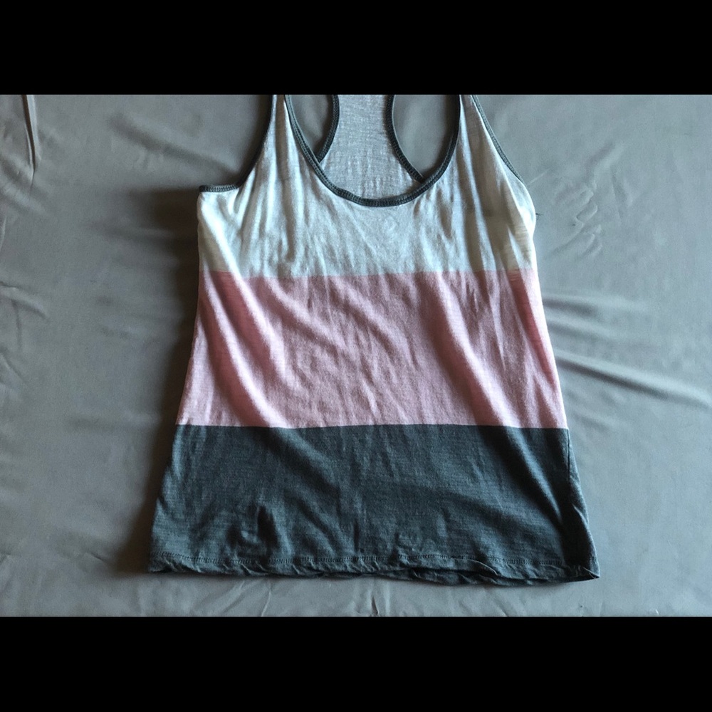 Color block tank - Picture 3 of 4